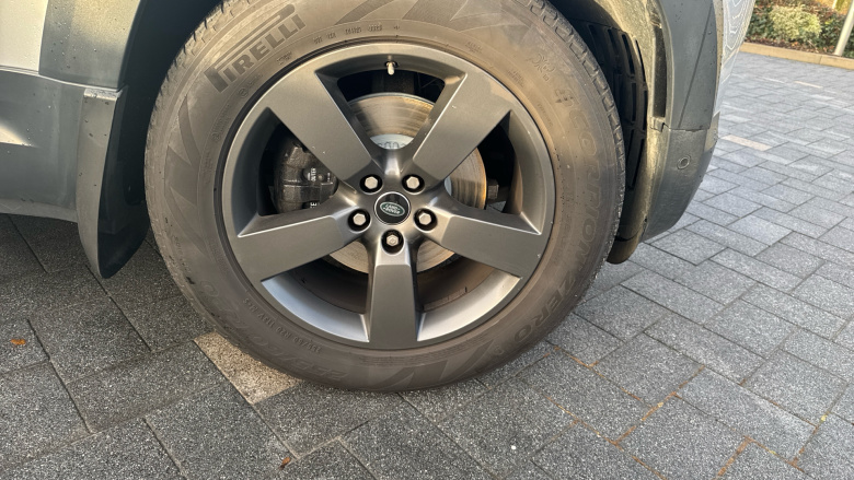 Land Rover Defender 2.0 D200 110 5dr Auto Diesel Estate